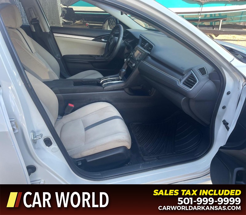 Honda Civic Sedan Vehicle Full-screen Gallery Image 7