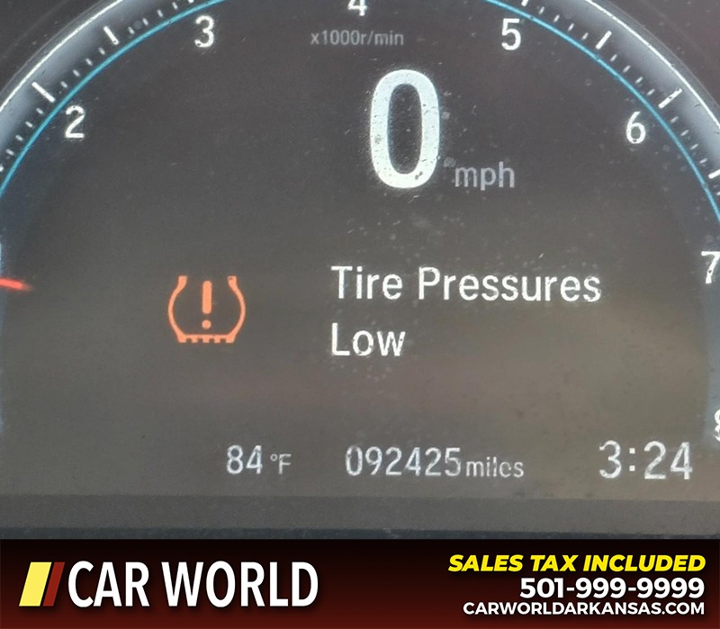 Honda Civic Sedan Vehicle Full-screen Gallery Image 16