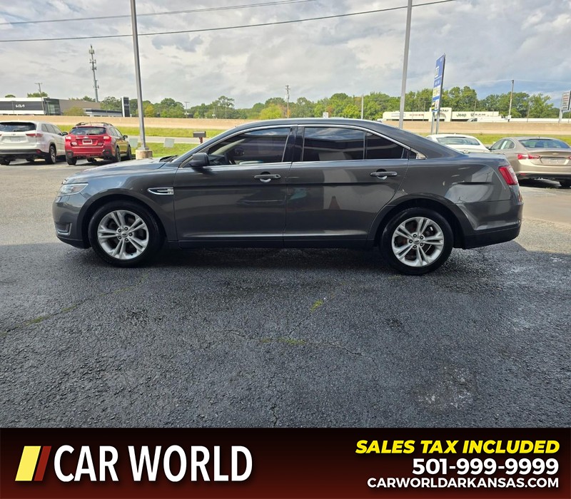 Ford Taurus Vehicle Full-screen Gallery Image 4