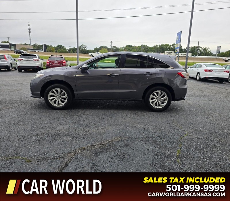 Acura RDX Vehicle Full-screen Gallery Image 4