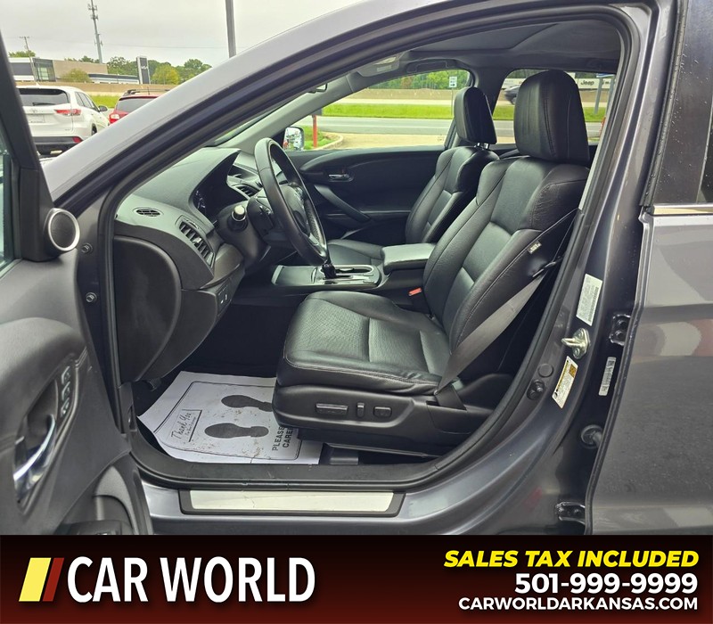 Acura RDX Vehicle Full-screen Gallery Image 8