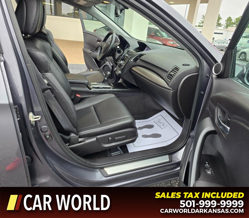 Acura RDX Vehicle Full-screen Gallery Image 11