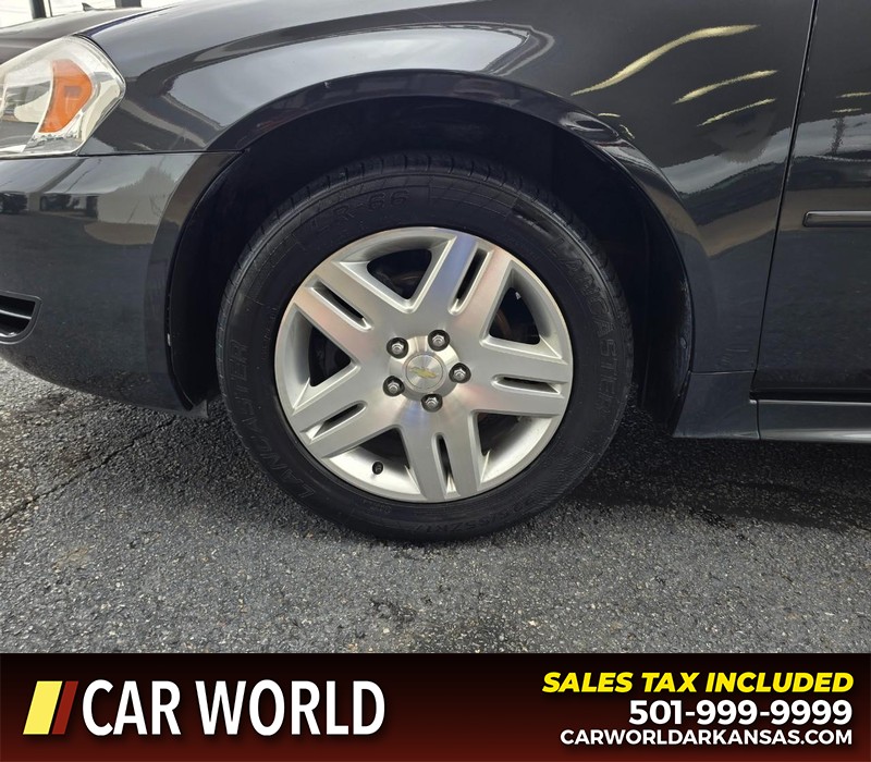 Chevrolet Impala Vehicle Full-screen Gallery Image 6