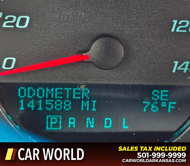 Chevrolet Impala Vehicle Full-screen Gallery Image 16