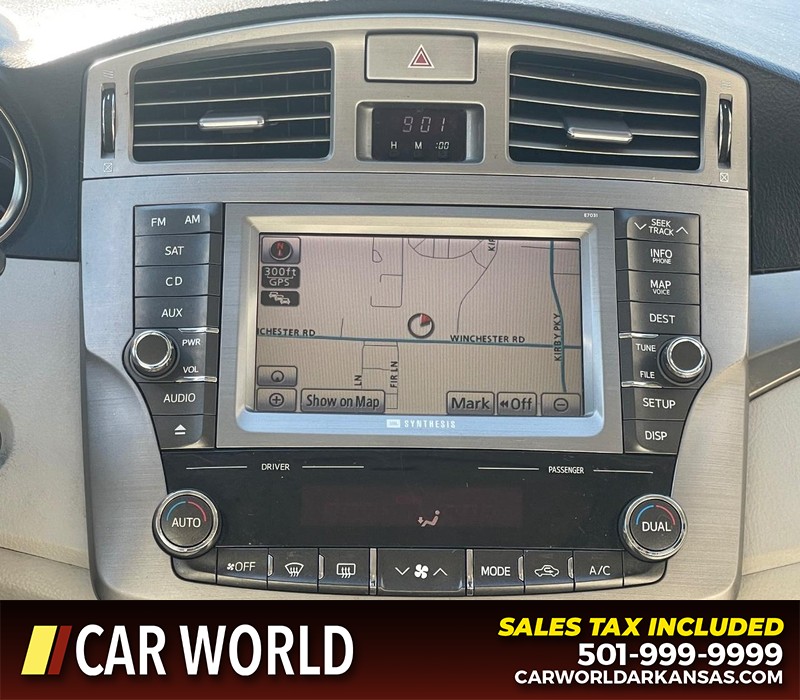 Toyota Avalon Vehicle Full-screen Gallery Image 14