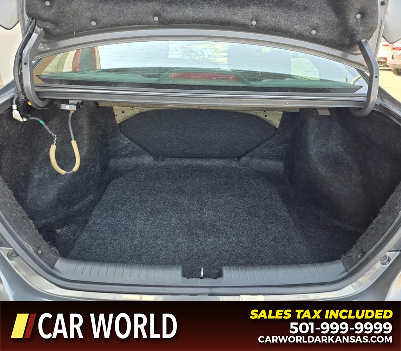 Honda Civic Sedan Vehicle Full-screen Gallery Image 13