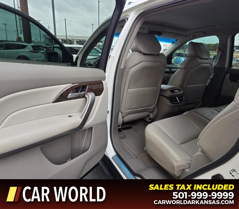 Acura MDX Vehicle Full-screen Gallery Image 9