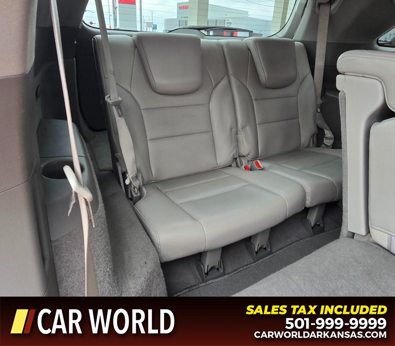 Acura MDX Vehicle Full-screen Gallery Image 14