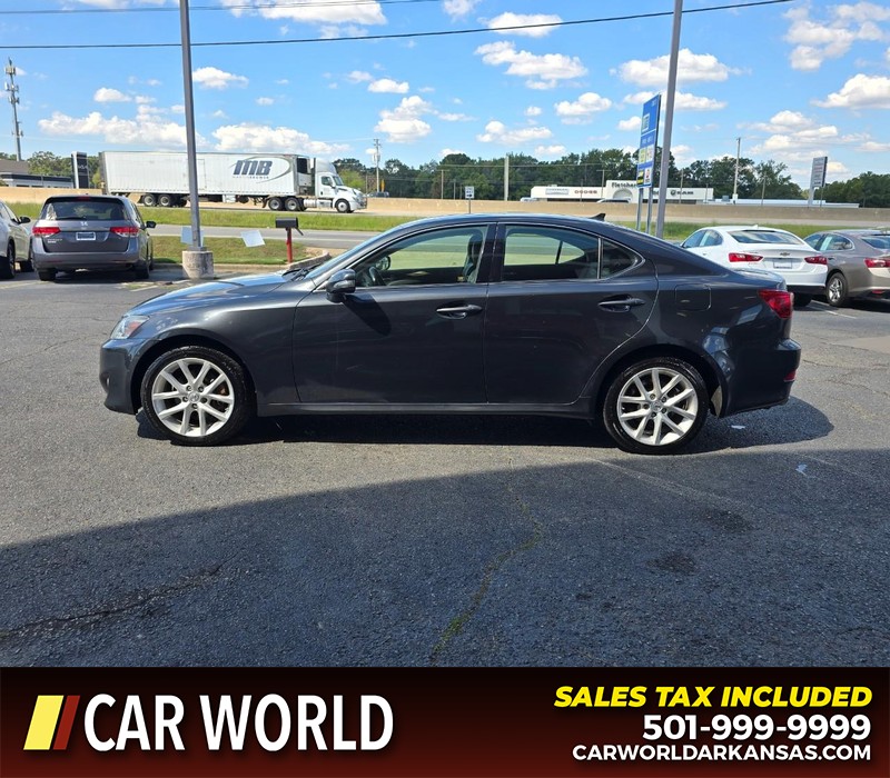 Lexus IS 250 Vehicle Full-screen Gallery Image 4