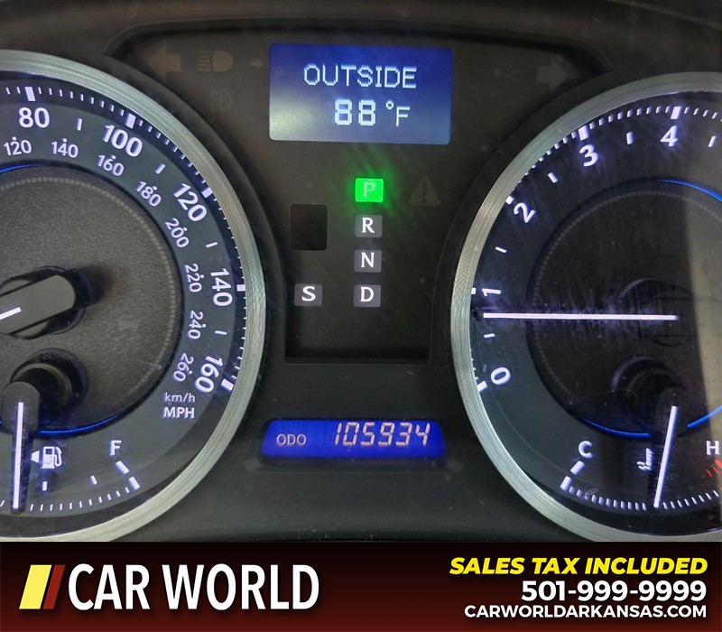 Lexus IS 250 Vehicle Full-screen Gallery Image 15