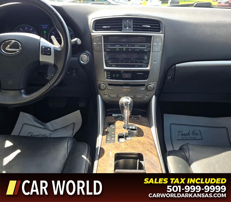 Lexus IS 250 Vehicle Full-screen Gallery Image 17