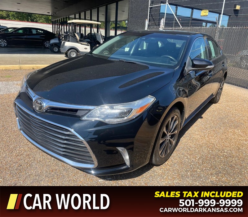 Toyota Avalon Vehicle Full-screen Gallery Image 5