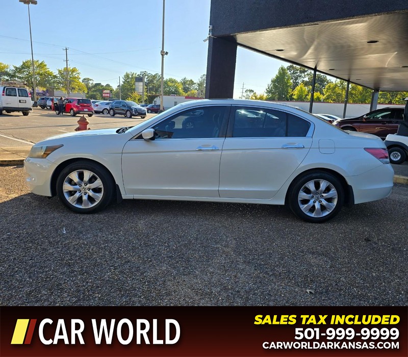 Honda Accord Sedan Vehicle Full-screen Gallery Image 4