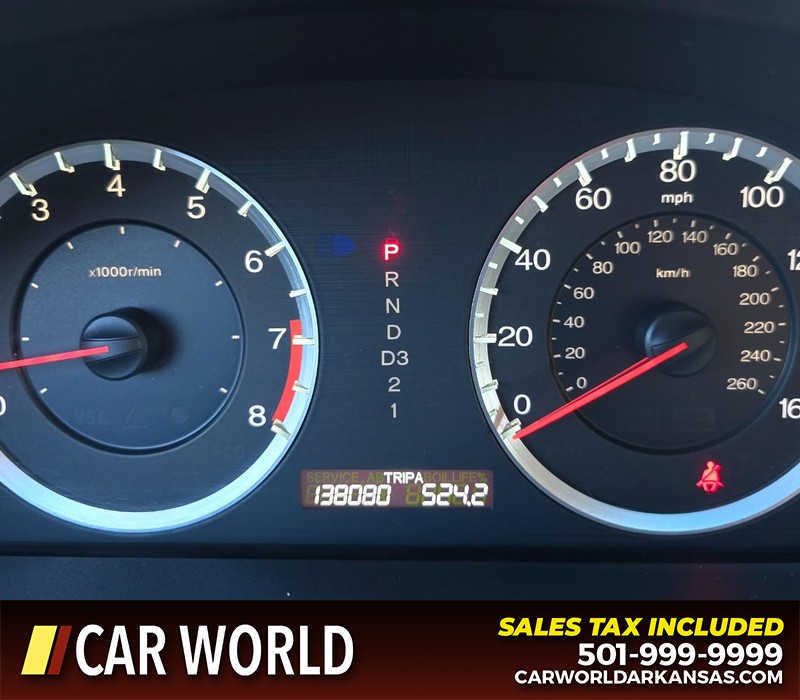 Honda Accord Sedan Vehicle Full-screen Gallery Image 16