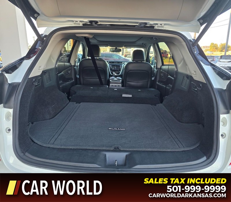 Nissan Murano Vehicle Full-screen Gallery Image 14