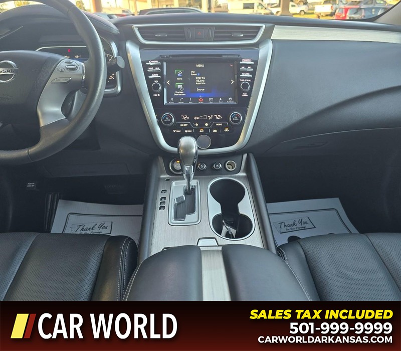 Nissan Murano Vehicle Full-screen Gallery Image 18