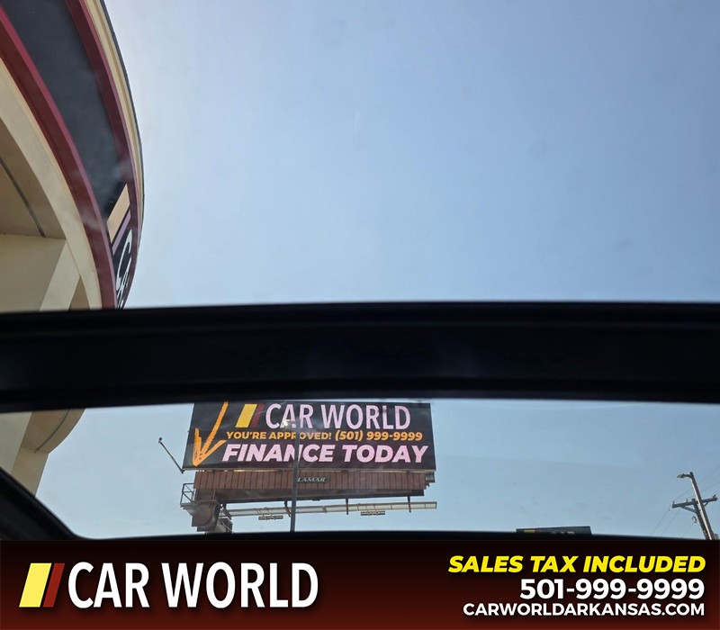 Chevrolet Malibu Vehicle Full-screen Gallery Image 19