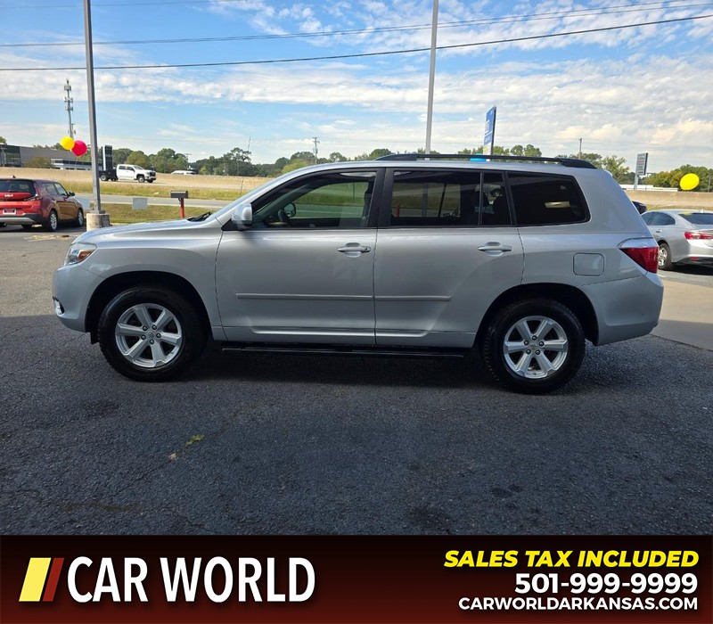 Toyota Highlander Vehicle Full-screen Gallery Image 4