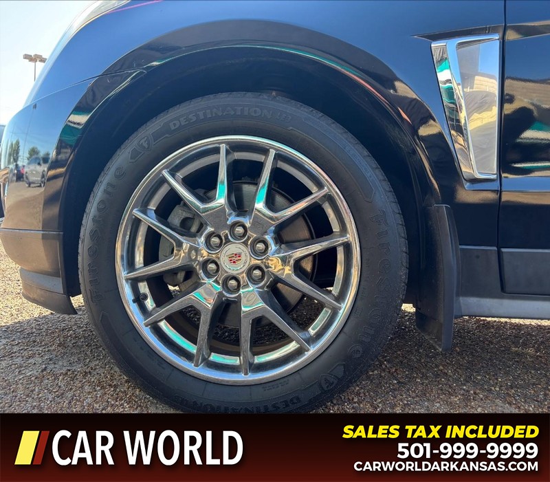 Cadillac SRX Vehicle Full-screen Gallery Image 11