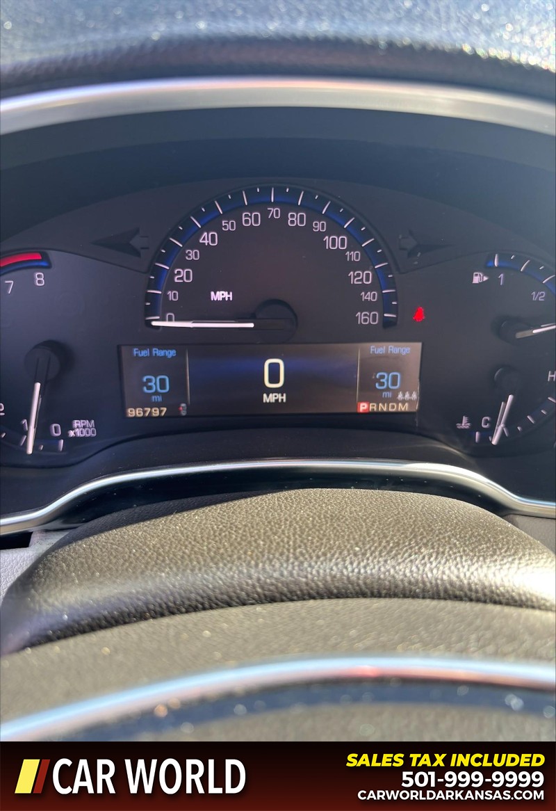 Cadillac SRX Vehicle Full-screen Gallery Image 20