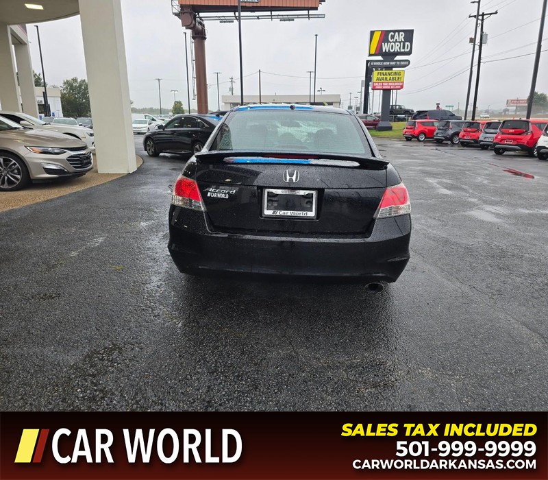 Honda Accord Sedan Vehicle Full-screen Gallery Image 5