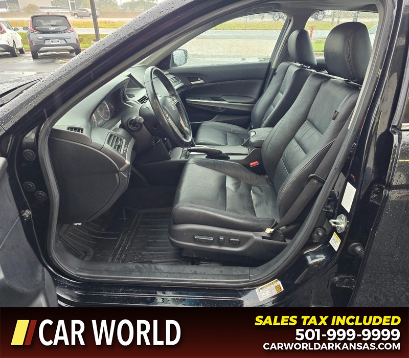 Honda Accord Sedan Vehicle Full-screen Gallery Image 8