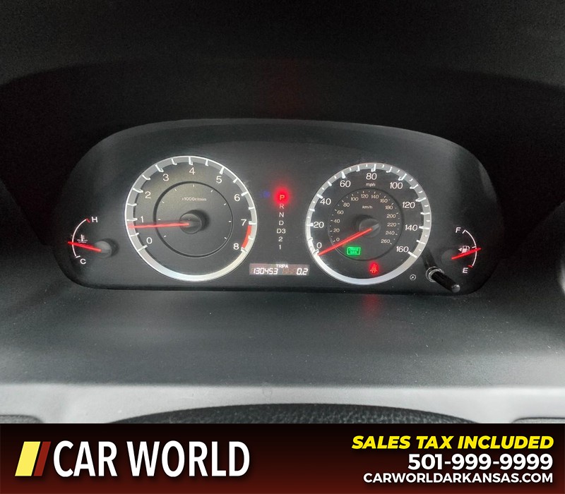 Honda Accord Sedan Vehicle Full-screen Gallery Image 16