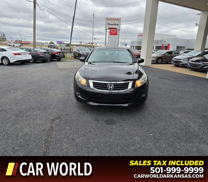 Honda Accord Sedan Vehicle Full-screen Gallery Image 2