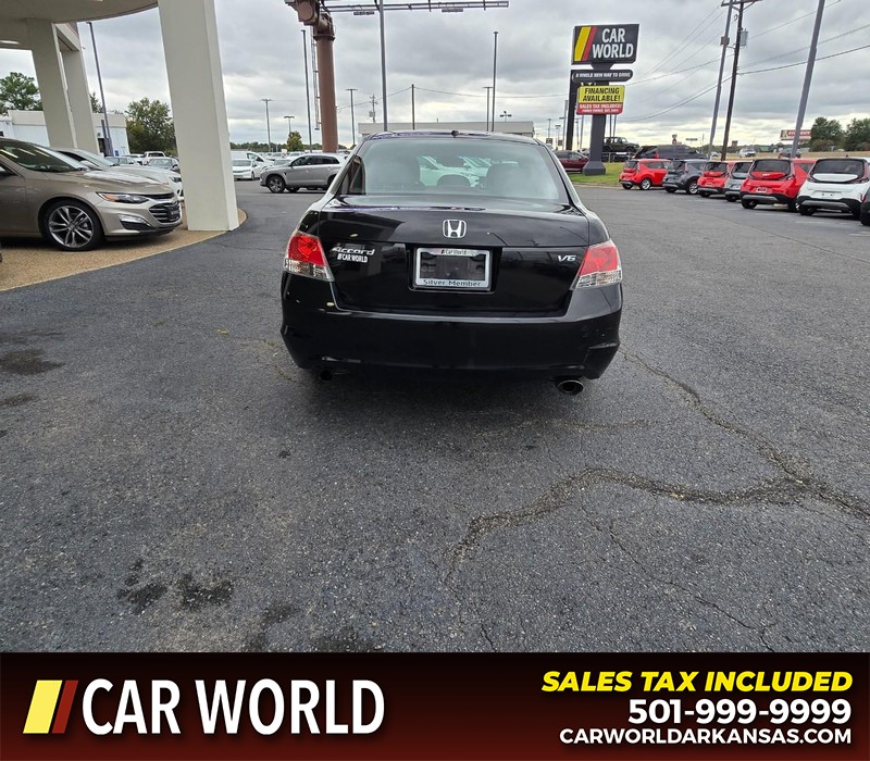 Honda Accord Sedan Vehicle Full-screen Gallery Image 5