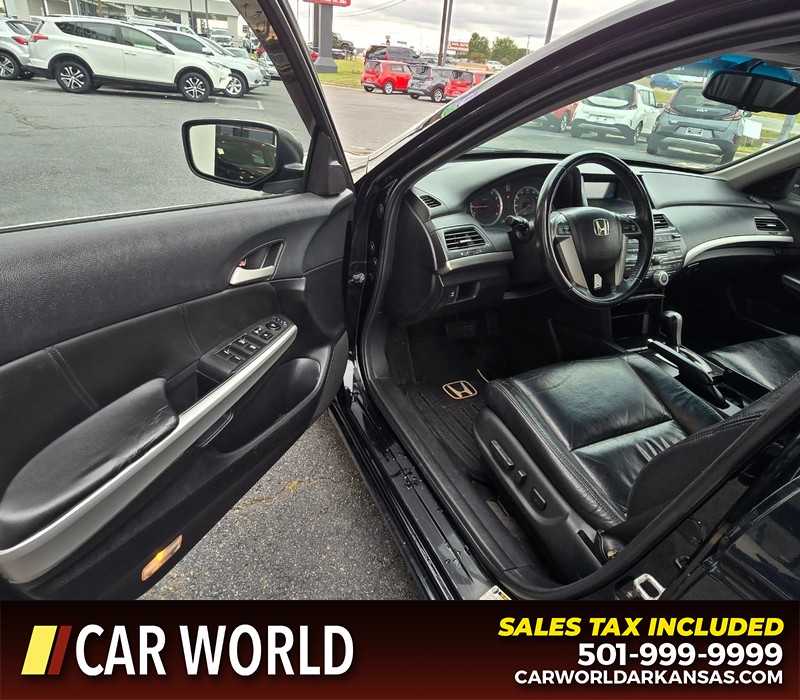 Honda Accord Sedan Vehicle Full-screen Gallery Image 7