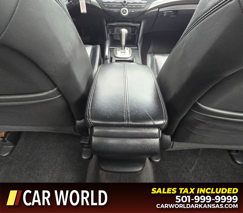 Honda Accord Sedan Vehicle Full-screen Gallery Image 20