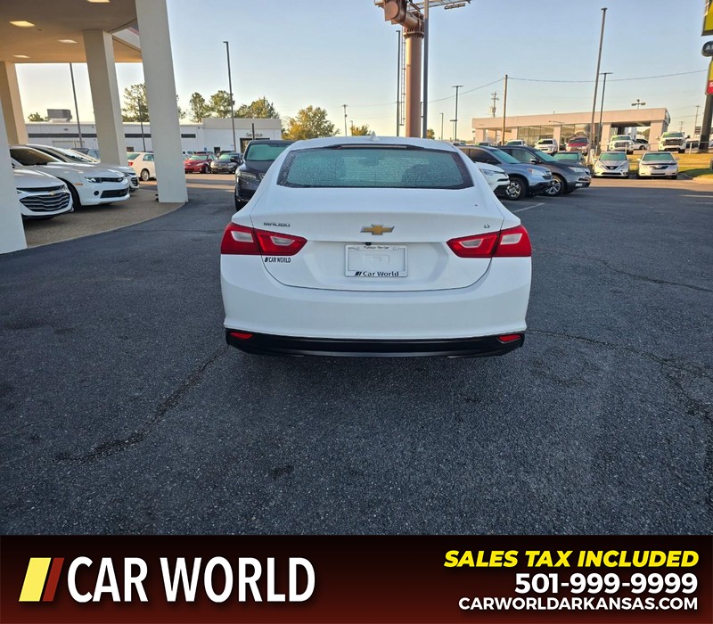 Chevrolet Malibu Vehicle Full-screen Gallery Image 5