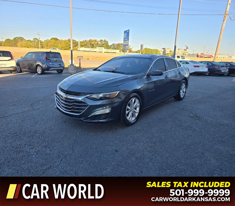 Chevrolet Malibu Vehicle Full-screen Gallery Image 3