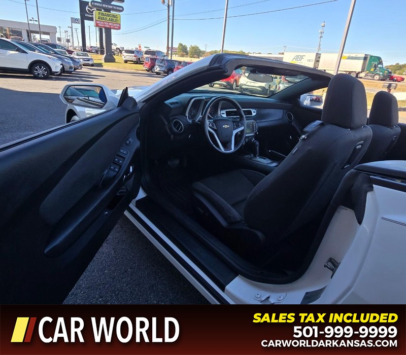 Chevrolet Camaro Vehicle Full-screen Gallery Image 11