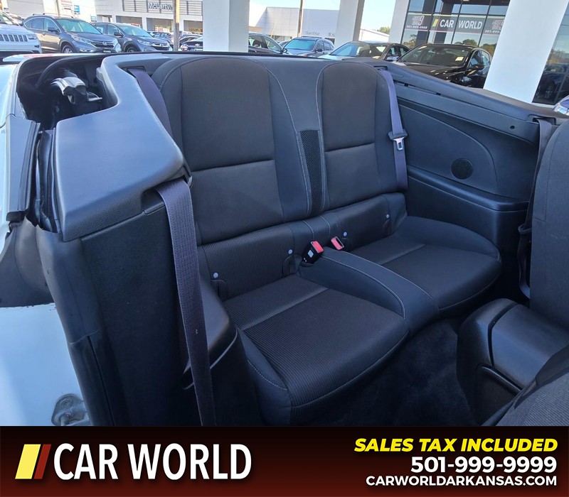 Chevrolet Camaro Vehicle Full-screen Gallery Image 21