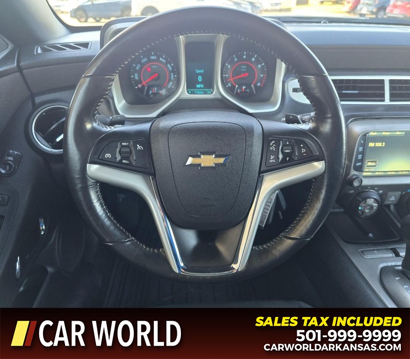 Chevrolet Camaro Vehicle Full-screen Gallery Image 23