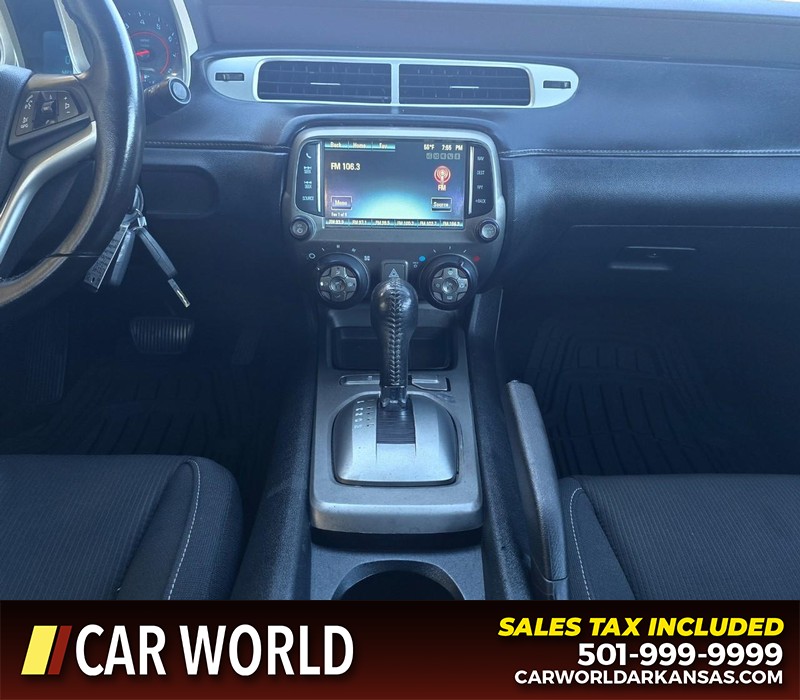 Chevrolet Camaro Vehicle Full-screen Gallery Image 26