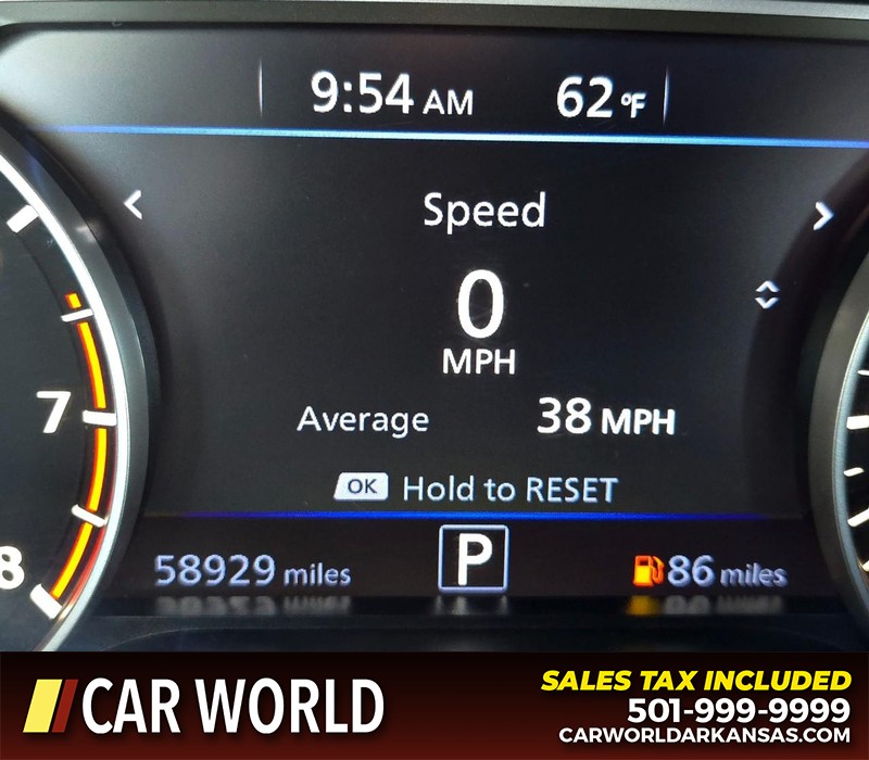 Nissan Altima Vehicle Full-screen Gallery Image 16