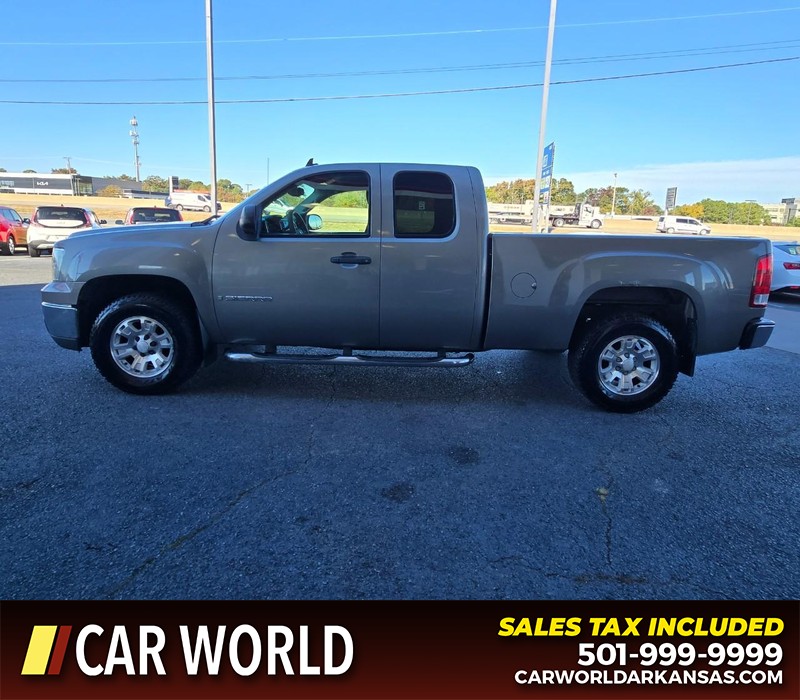 GMC Sierra 1500 Vehicle Full-screen Gallery Image 4