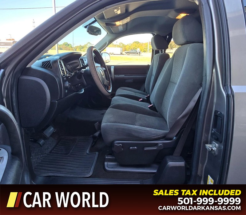 GMC Sierra 1500 Vehicle Full-screen Gallery Image 9