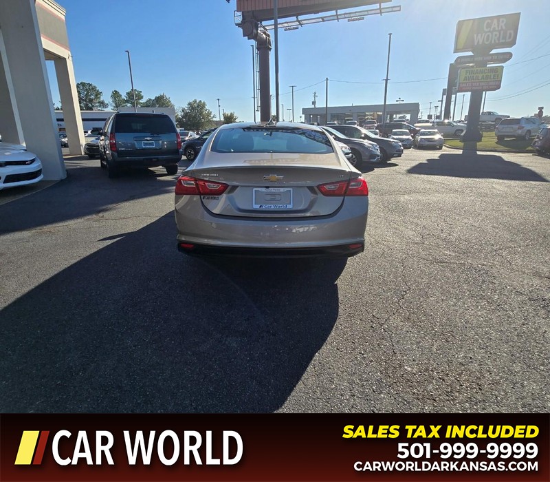 Chevrolet Malibu Vehicle Full-screen Gallery Image 5