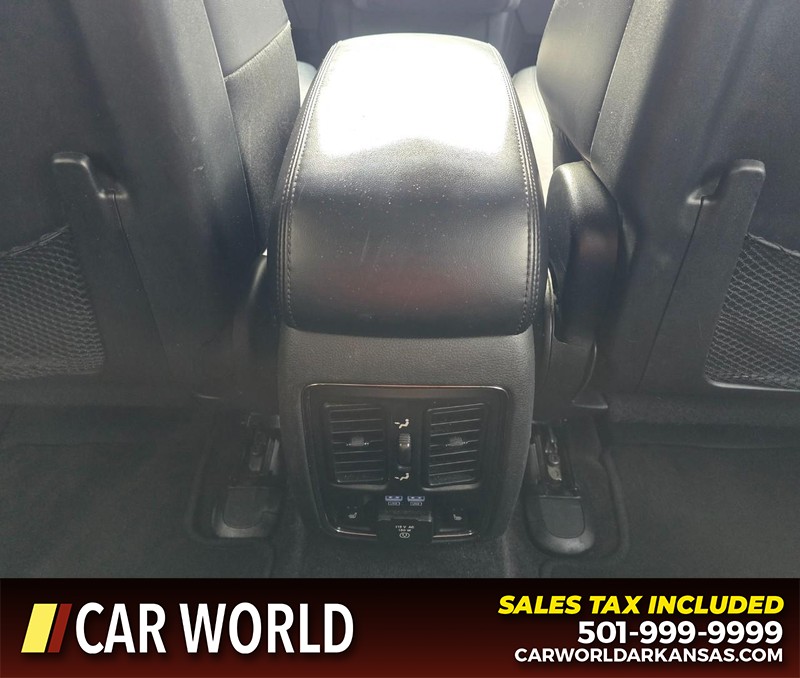 Dodge Durango Vehicle Full-screen Gallery Image 22