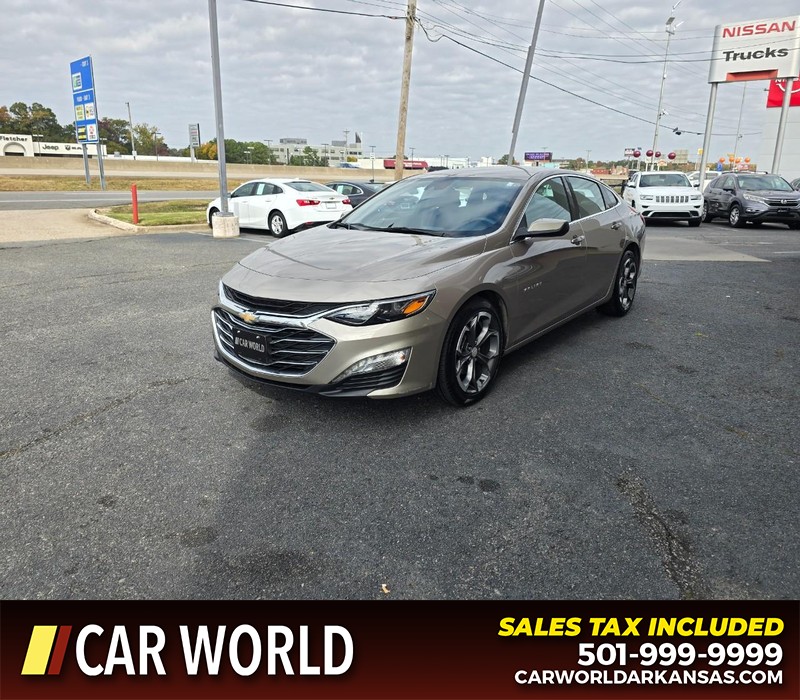 Chevrolet Malibu Vehicle Full-screen Gallery Image 3