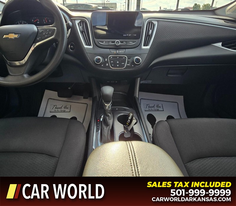 Chevrolet Malibu Vehicle Full-screen Gallery Image 18