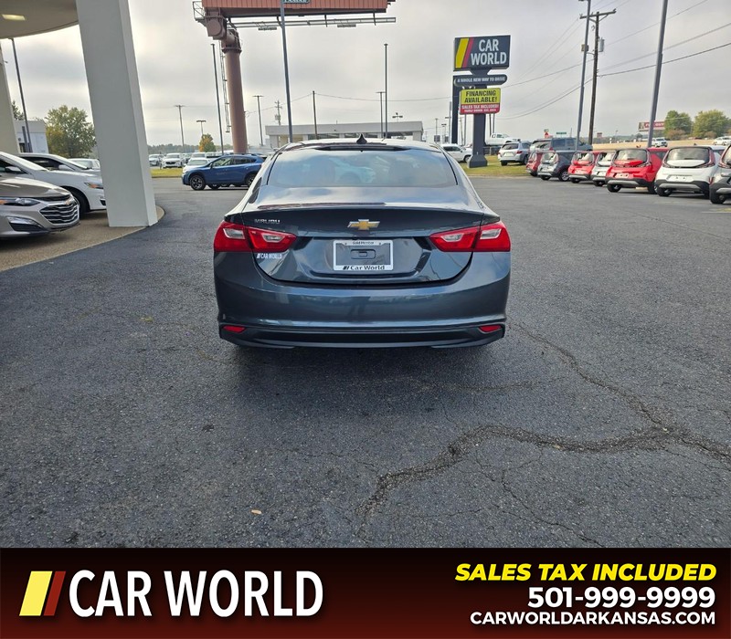 Chevrolet Malibu Vehicle Full-screen Gallery Image 5