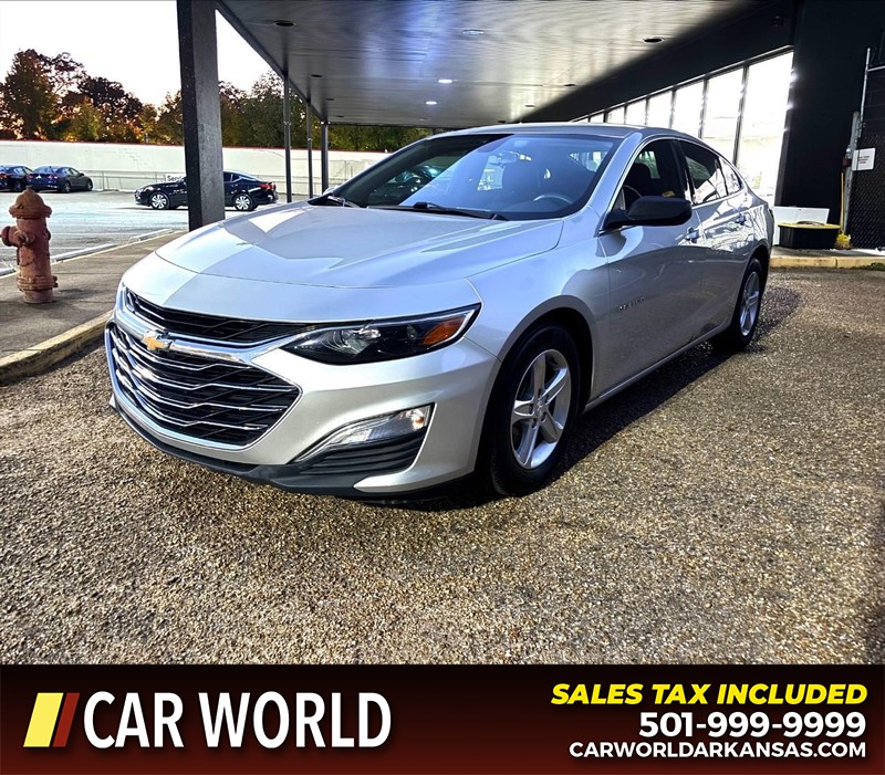 Chevrolet Malibu Vehicle Full-screen Gallery Image 9