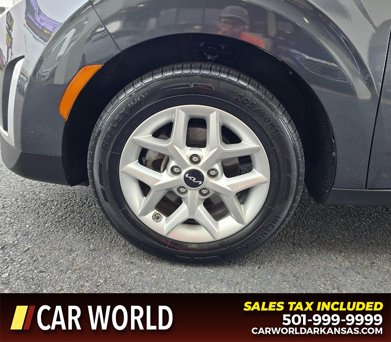 Kia Soul Vehicle Full-screen Gallery Image 6