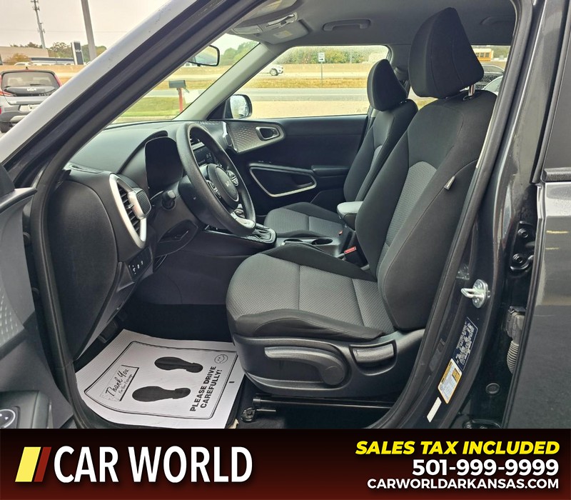 Kia Soul Vehicle Full-screen Gallery Image 8