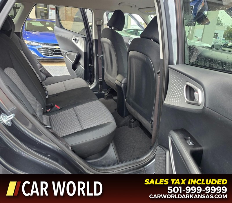 Kia Soul Vehicle Full-screen Gallery Image 12