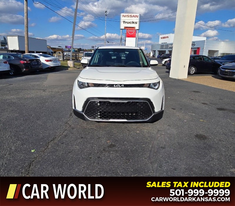 Kia Soul Vehicle Full-screen Gallery Image 2